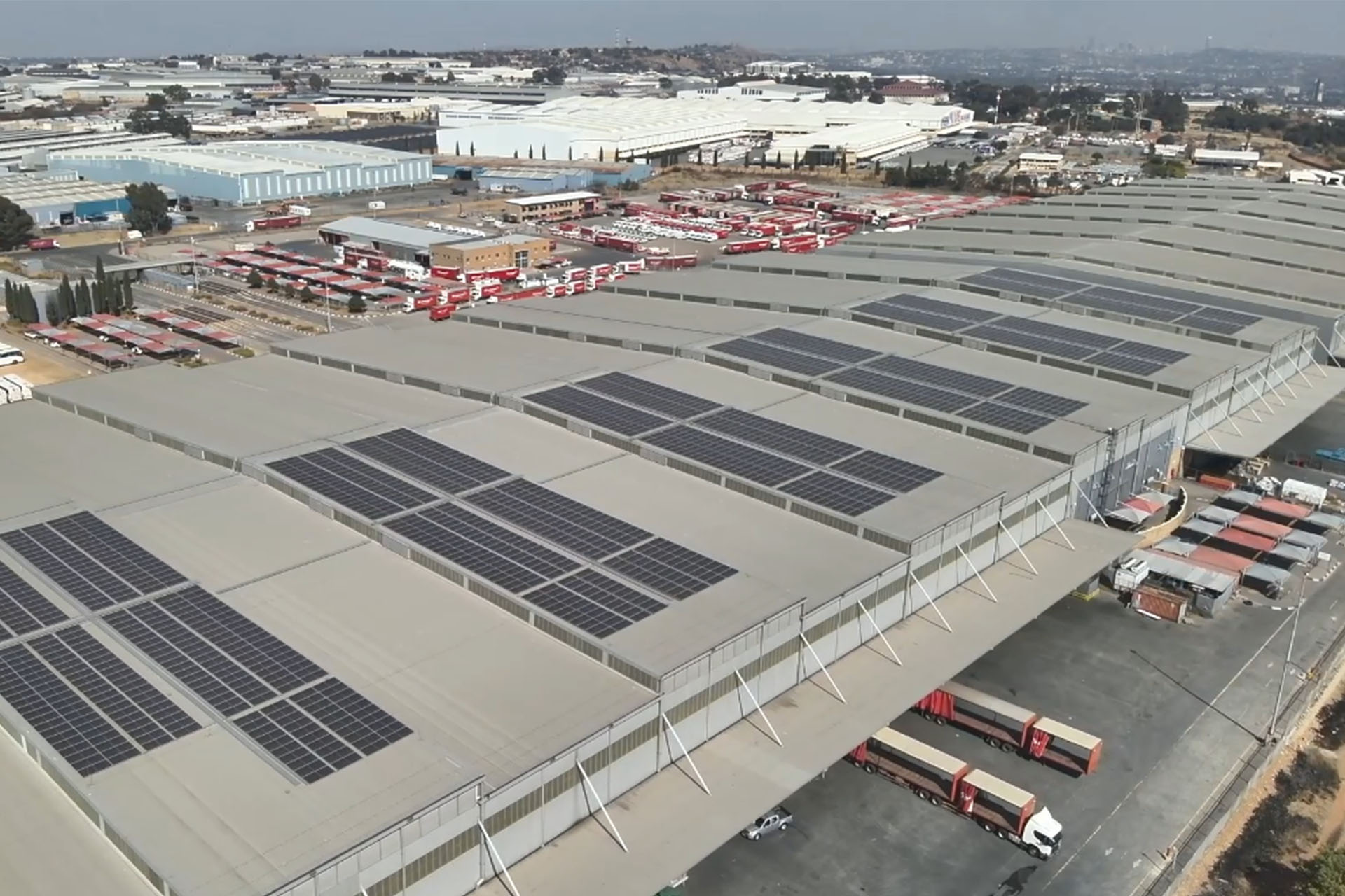 Large-Scale Logistics Solar and Storage Solution