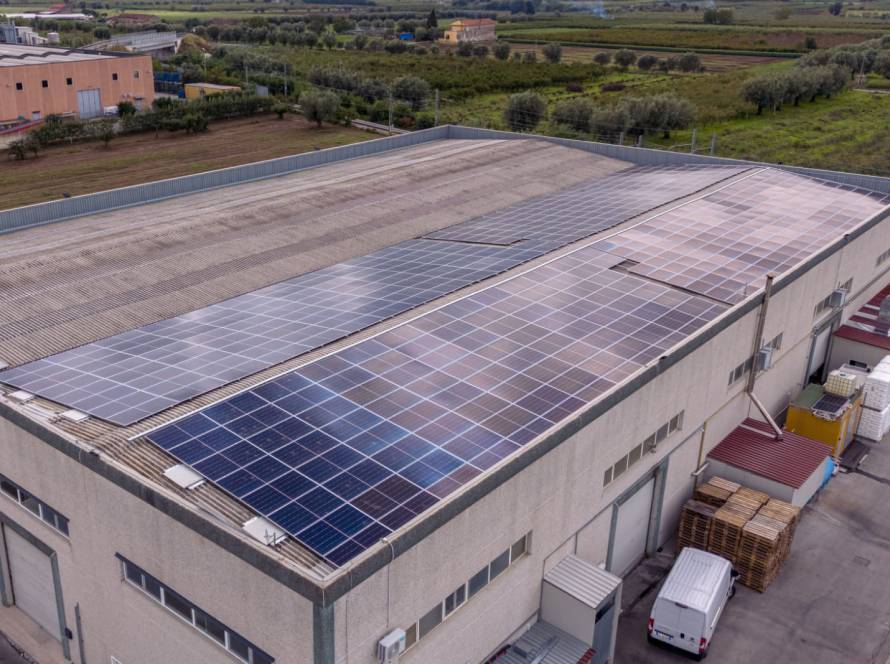 commercial solar installer