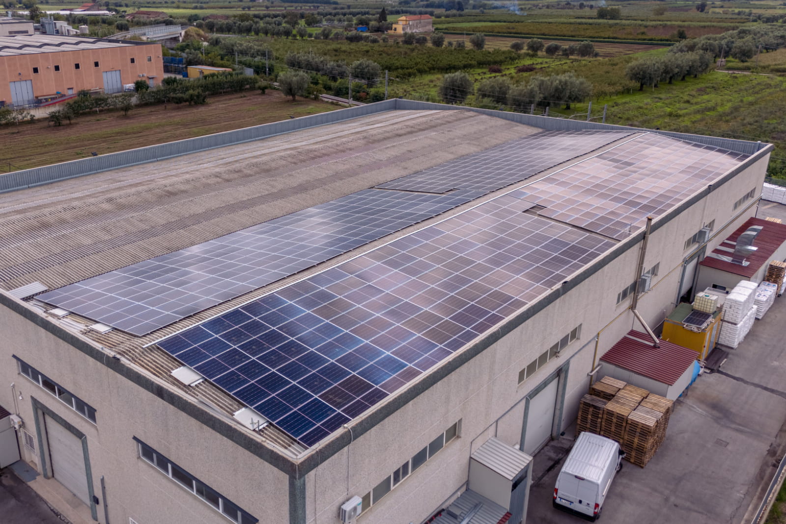 commercial solar installer
