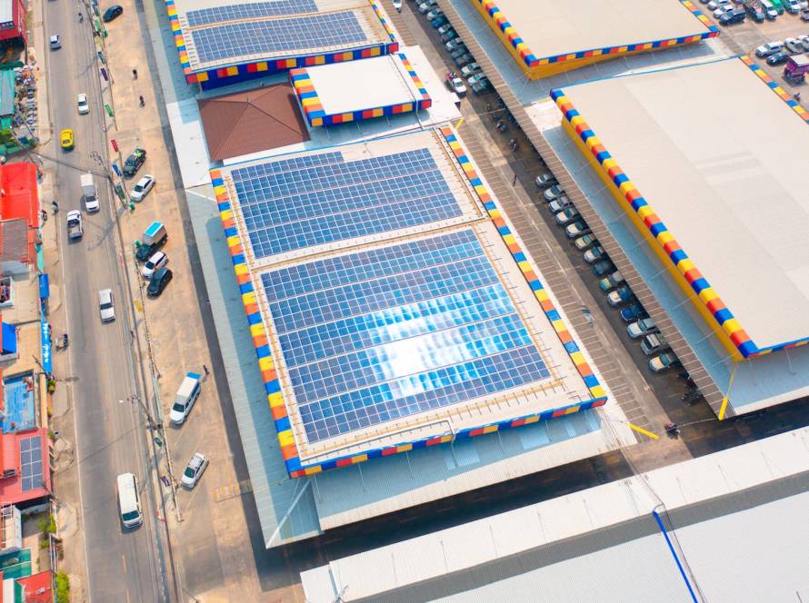 commercial solar for shopping malls