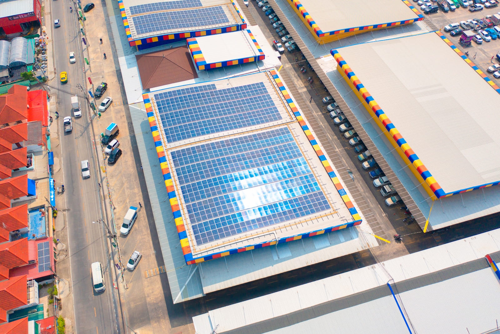 commercial solar for shopping malls