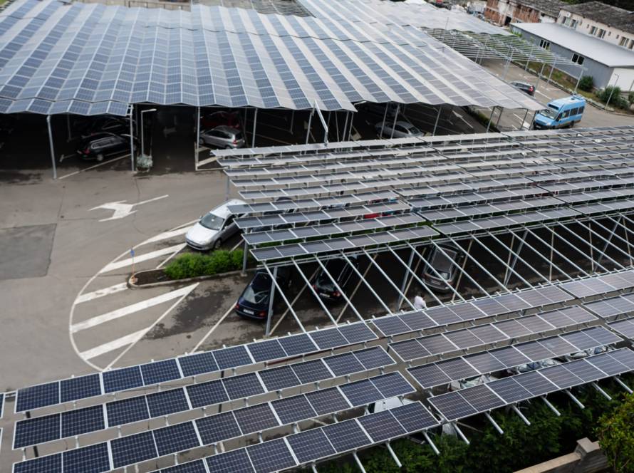 solar carports for commercial properties