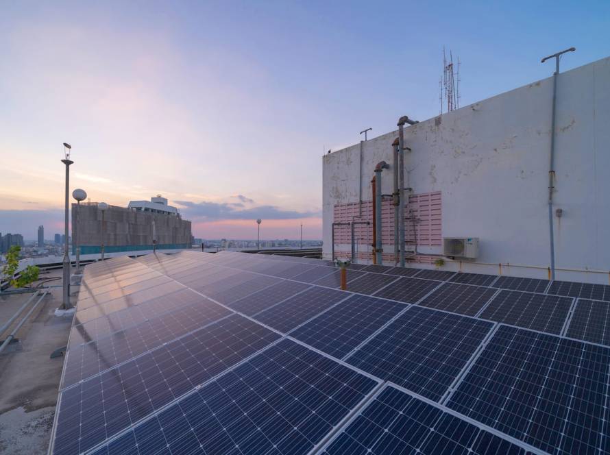 commercial solar installation